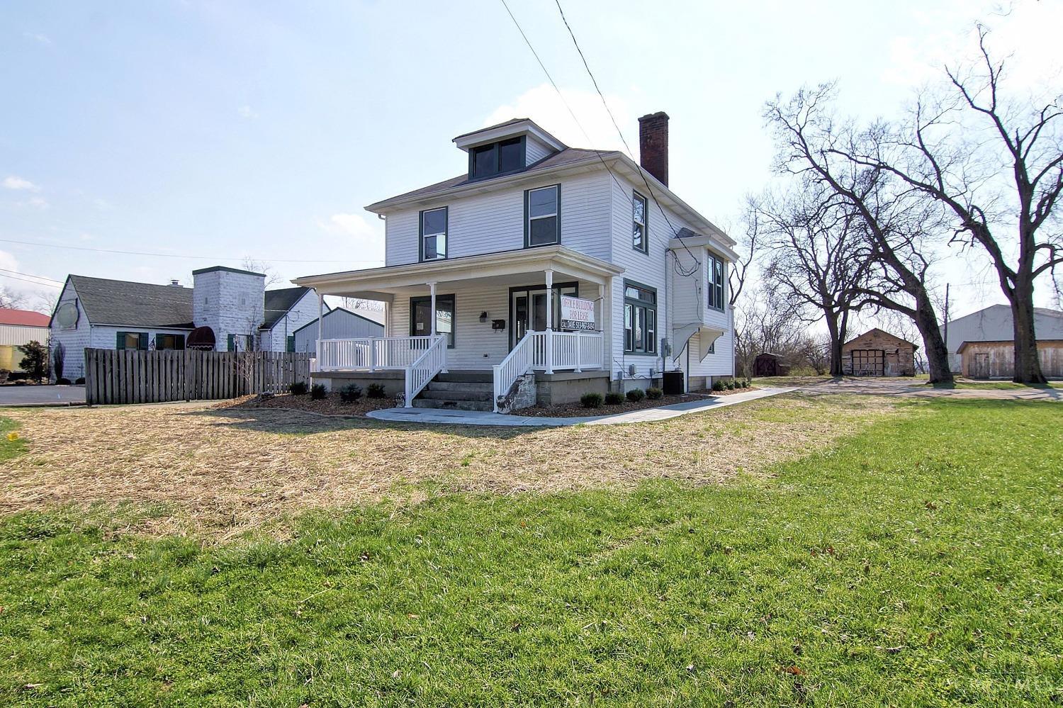 1220 Belleview Drive Property Photo 8
