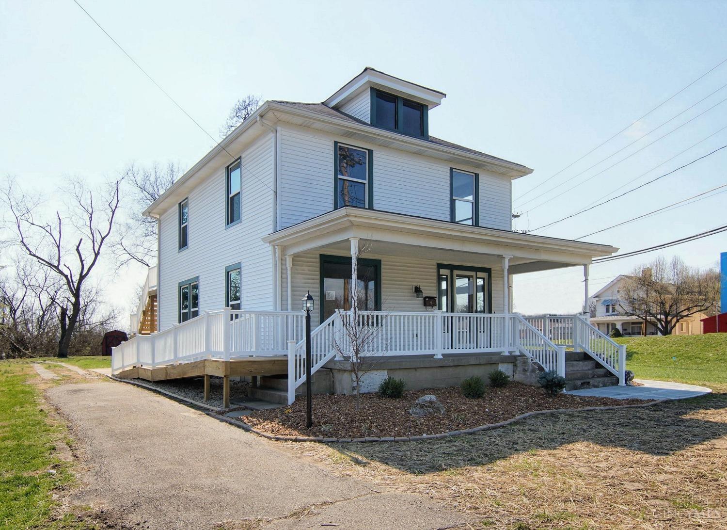 1220 Belleview Drive Property Photo 11