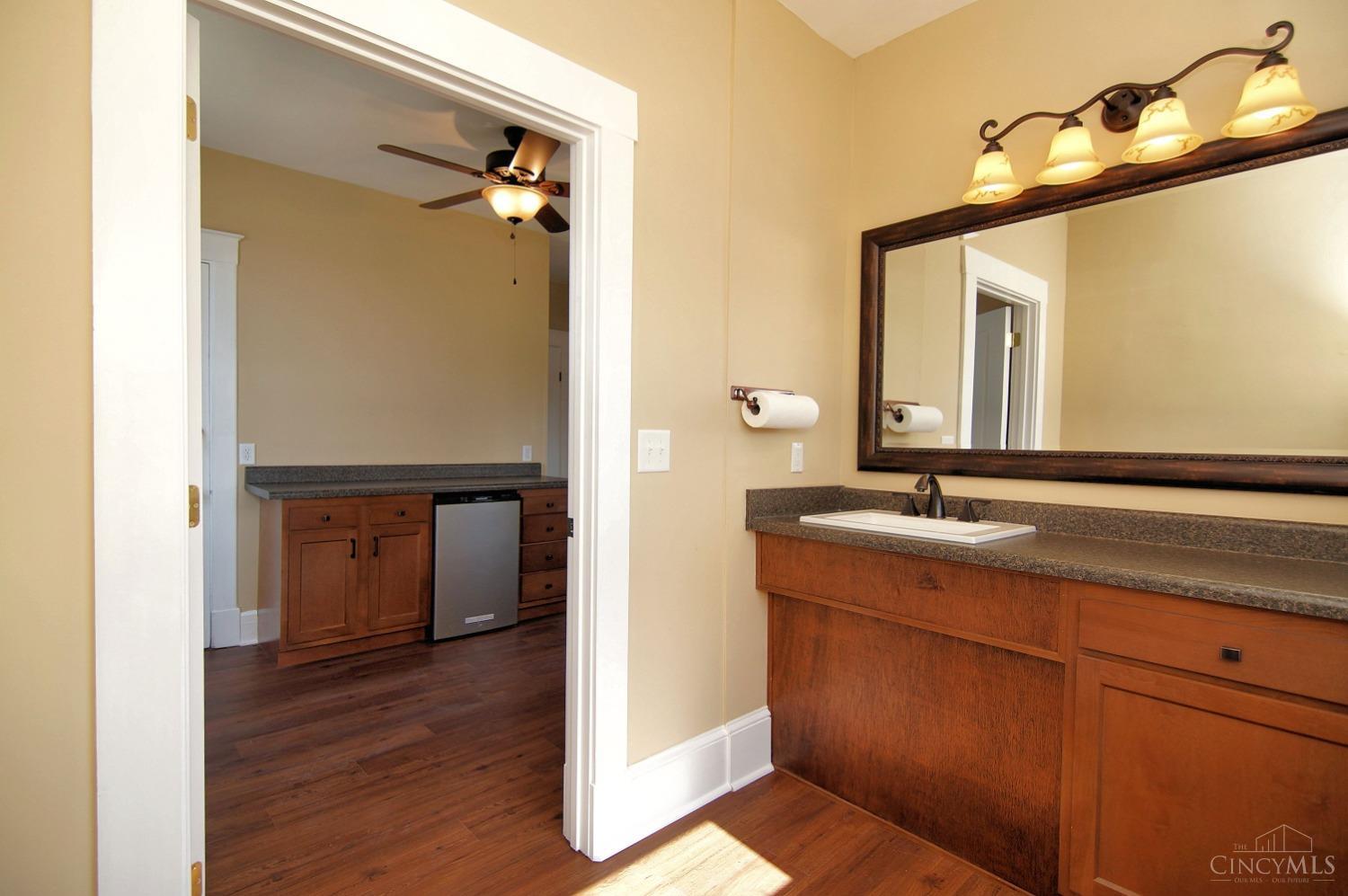1220 Belleview Drive Property Photo 24