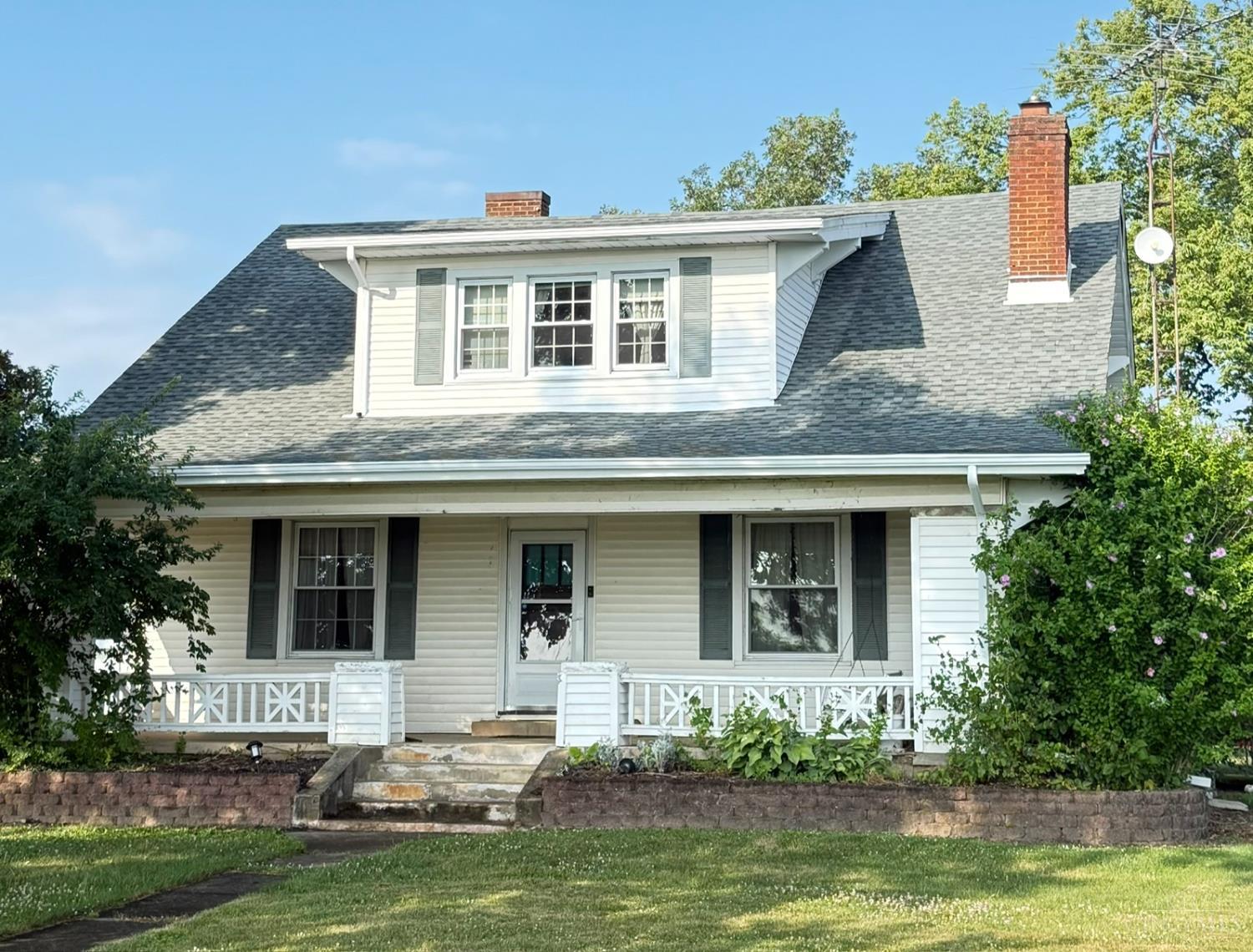 7764 Glaze Road Property Photo 1