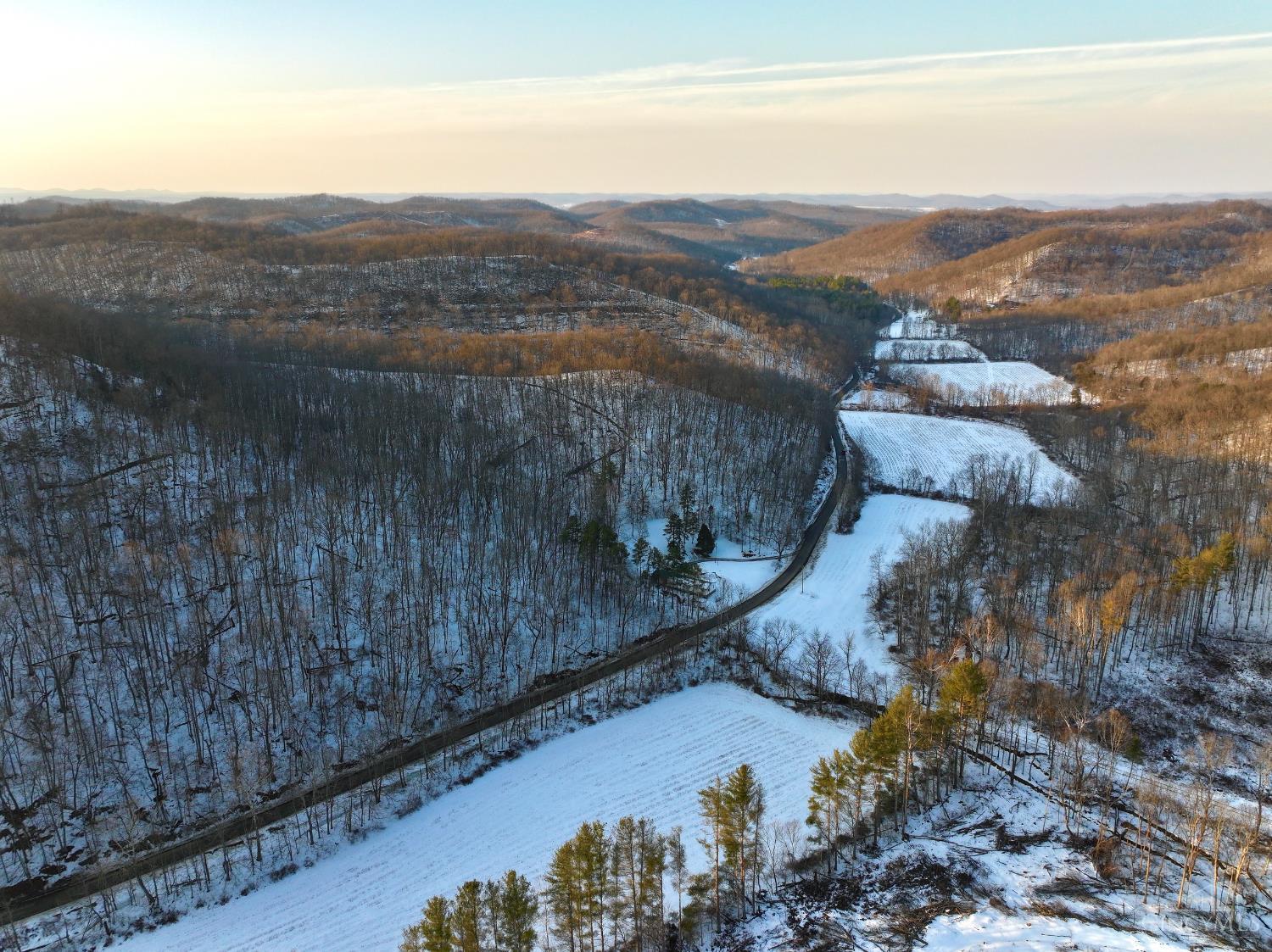 Carrs Run Property Photo 24