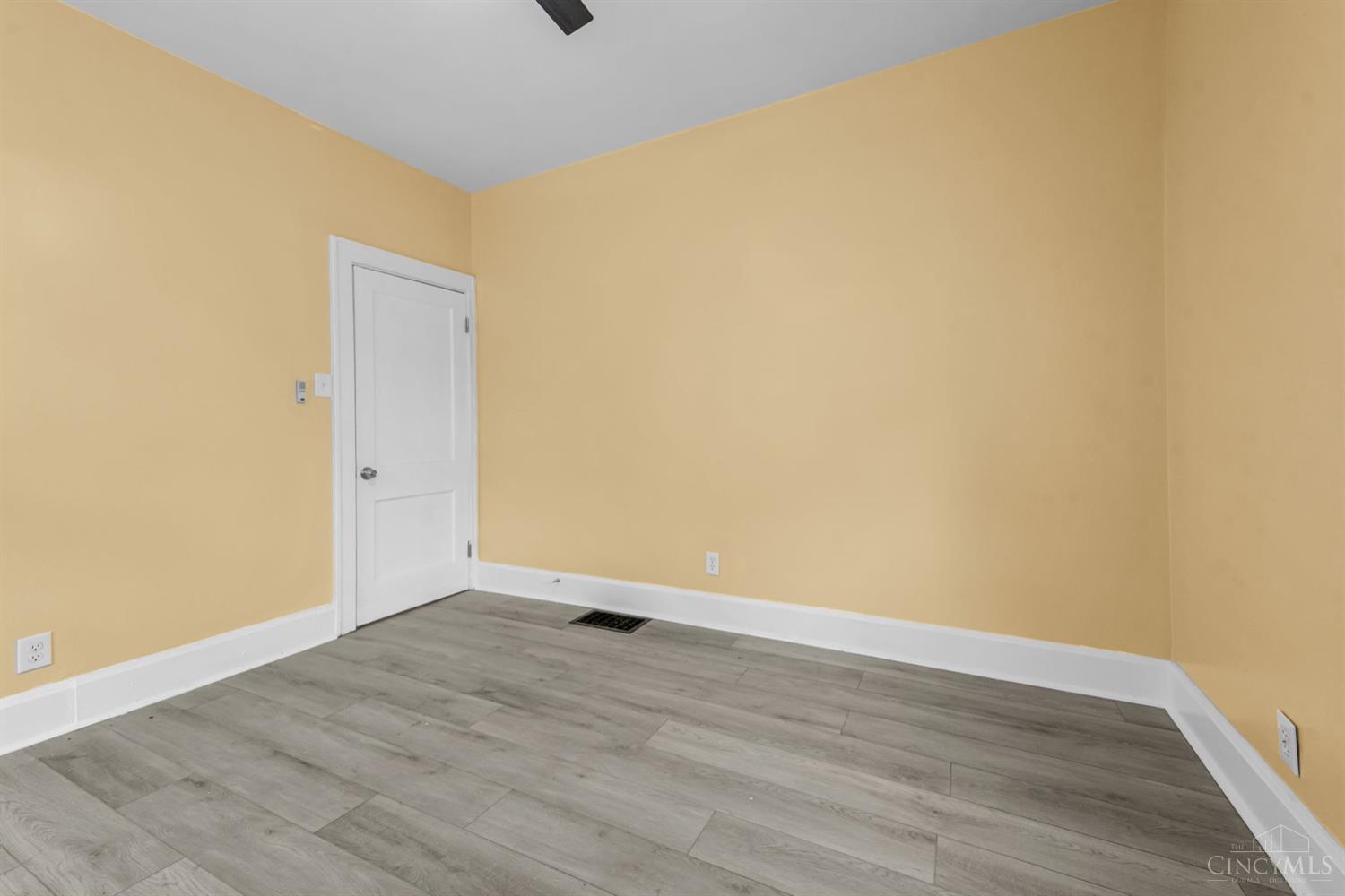 3914 Meyerfeld Avenue Property Photo 20
