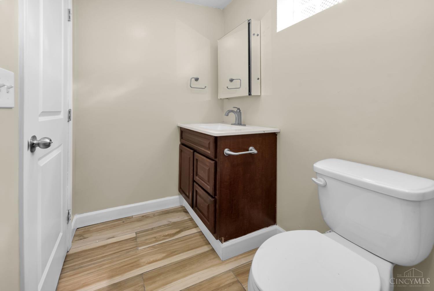 3914 Meyerfeld Avenue Property Photo 37