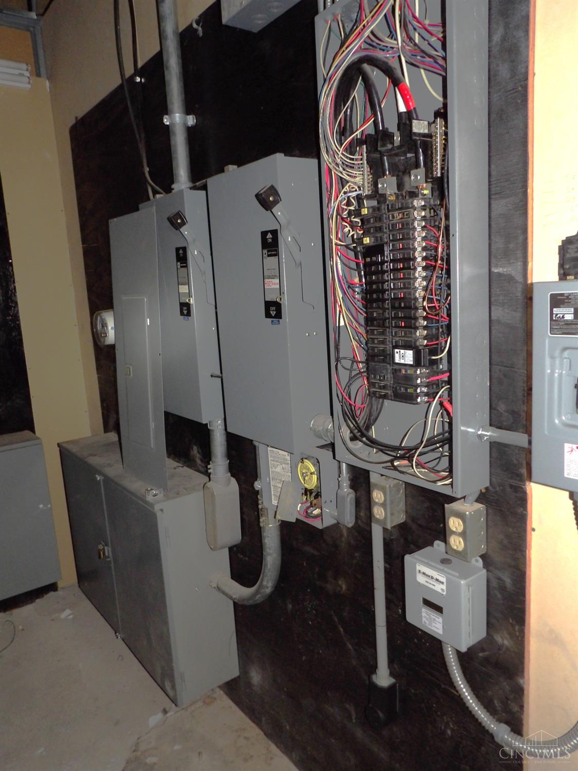 3916 Glenway Avenue Property Photo 52