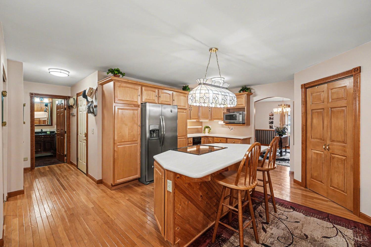 20902 Ridgecliff Court Property Photo 13