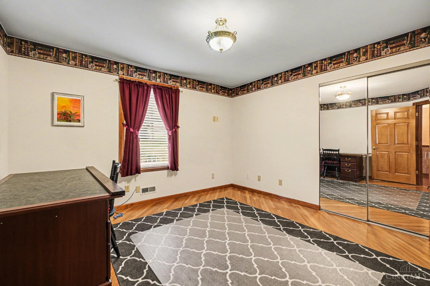 20902 Ridgecliff Court Property Photo 18