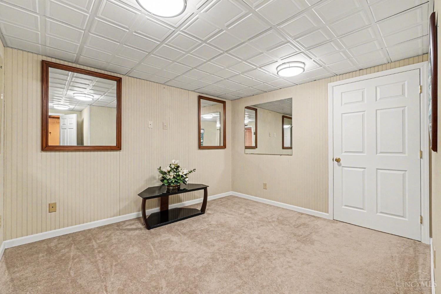 20902 Ridgecliff Court Property Photo 37