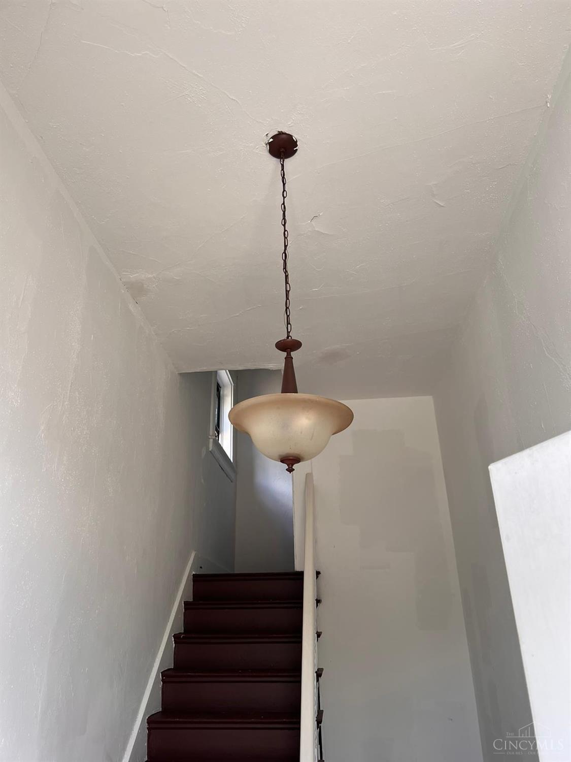 2063 Harrison Avenue Property Photo 11