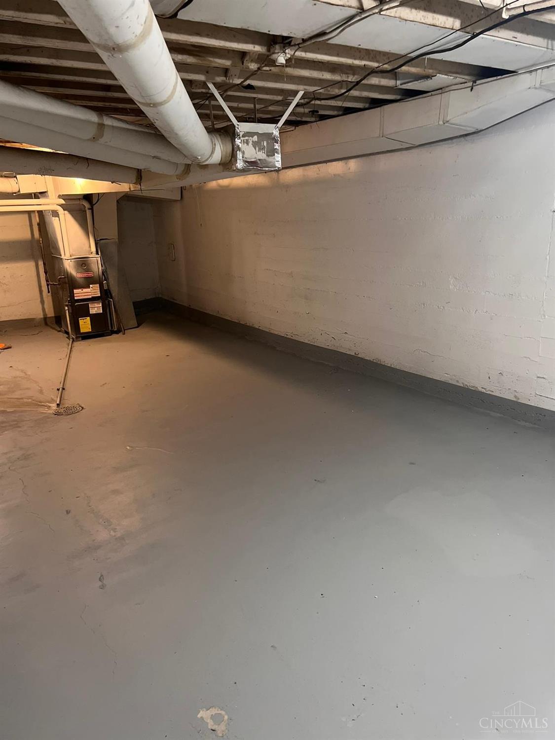 2063 Harrison Avenue Property Photo 13