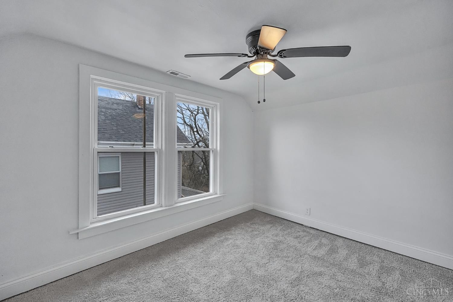 5811 Bramble Avenue Property Photo 24