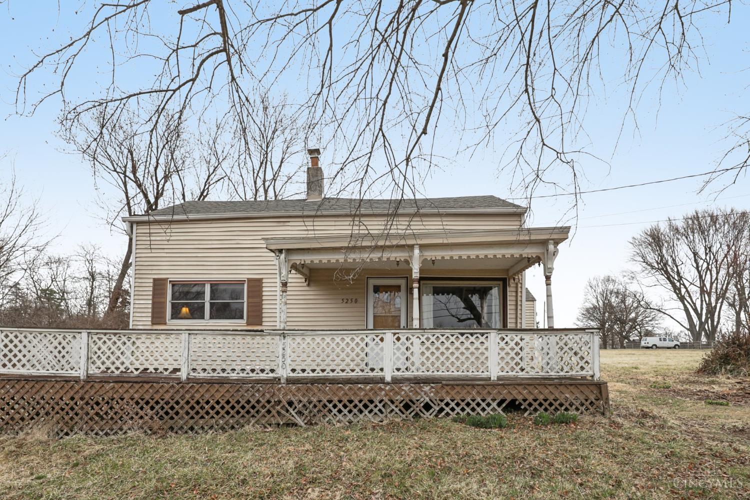 5250 Yeatman Road Property Photo 1