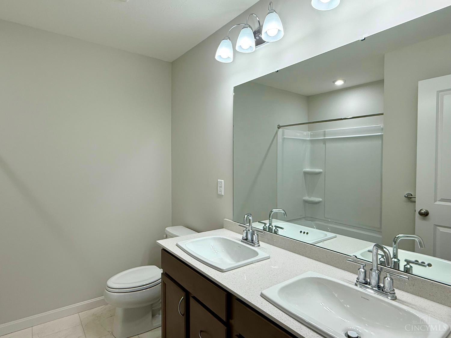 1304 Trailhead Place Property Photo 8