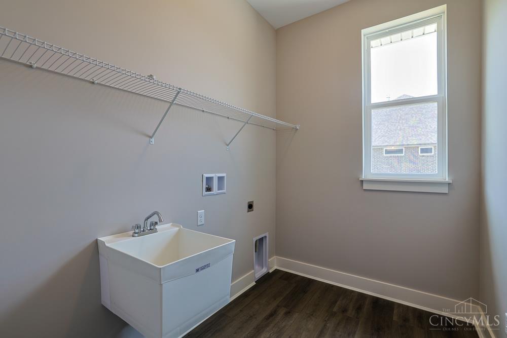 3561 Sunny Acres Drive Property Photo 12