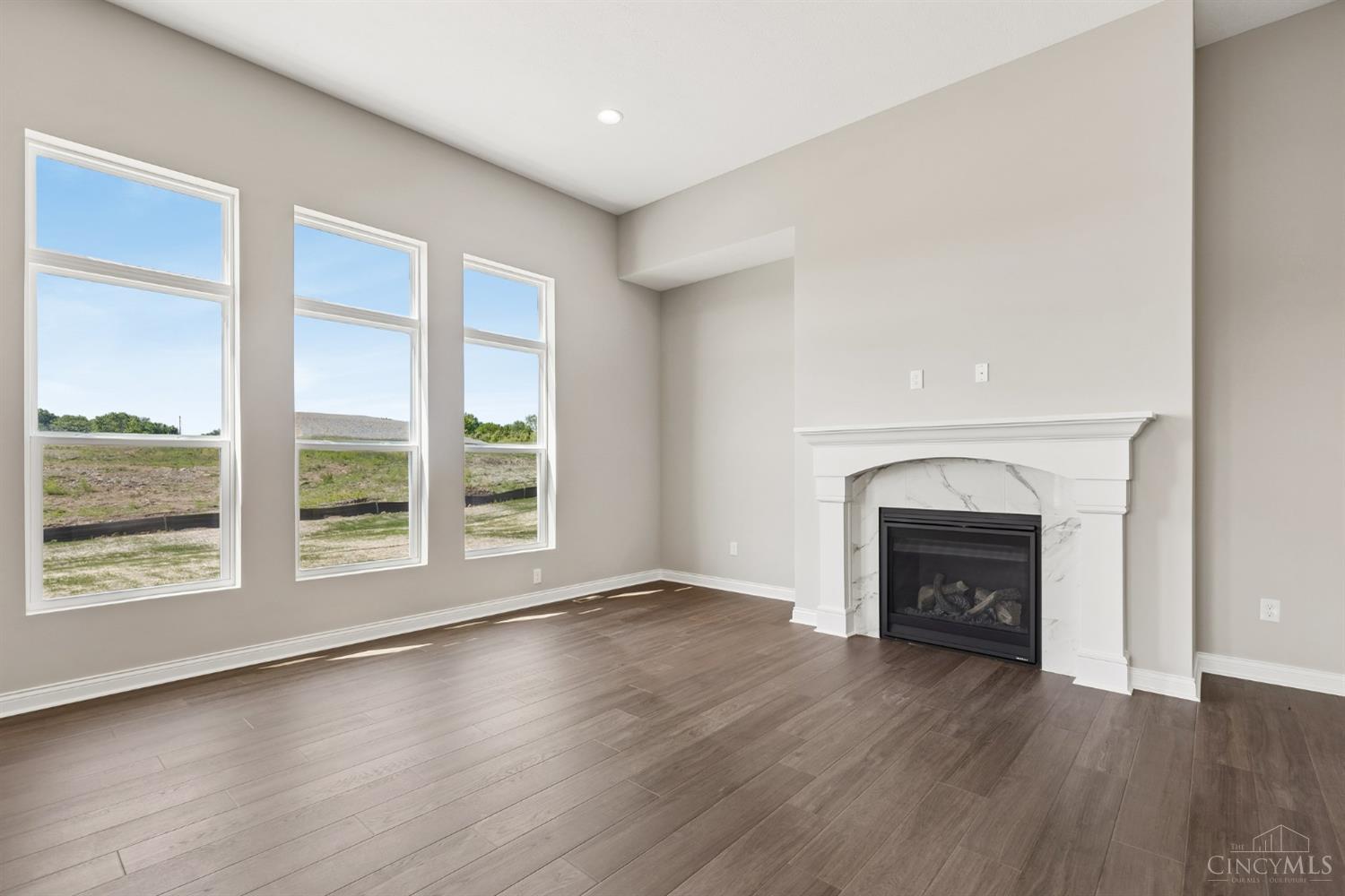 2445 Trail View Property Photo 10