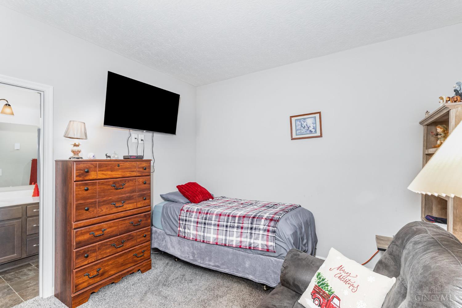 2850 Buckridge Drive Property Photo 22