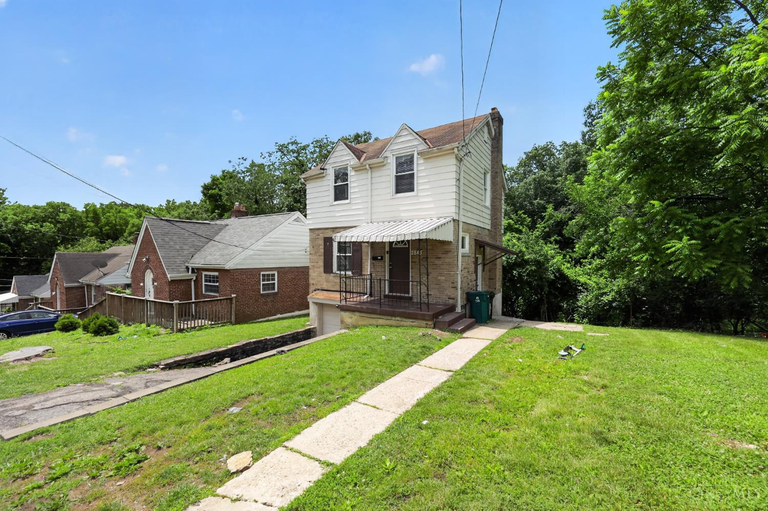 2843 Robert Avenue Property Photo 2