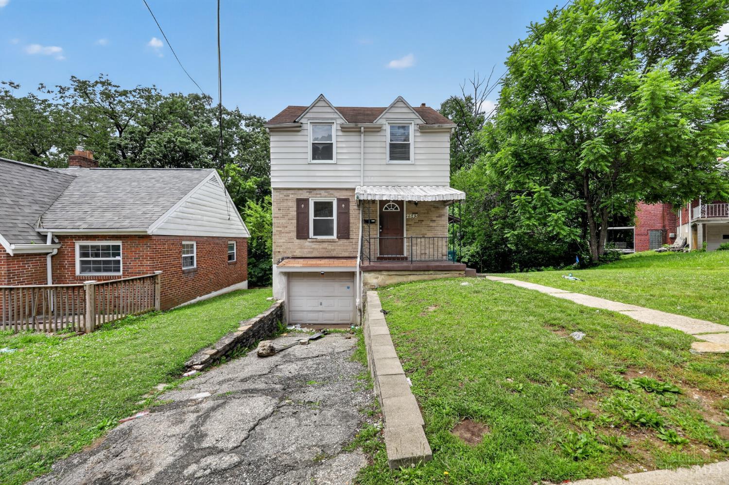 2843 Robert Avenue Property Photo 4