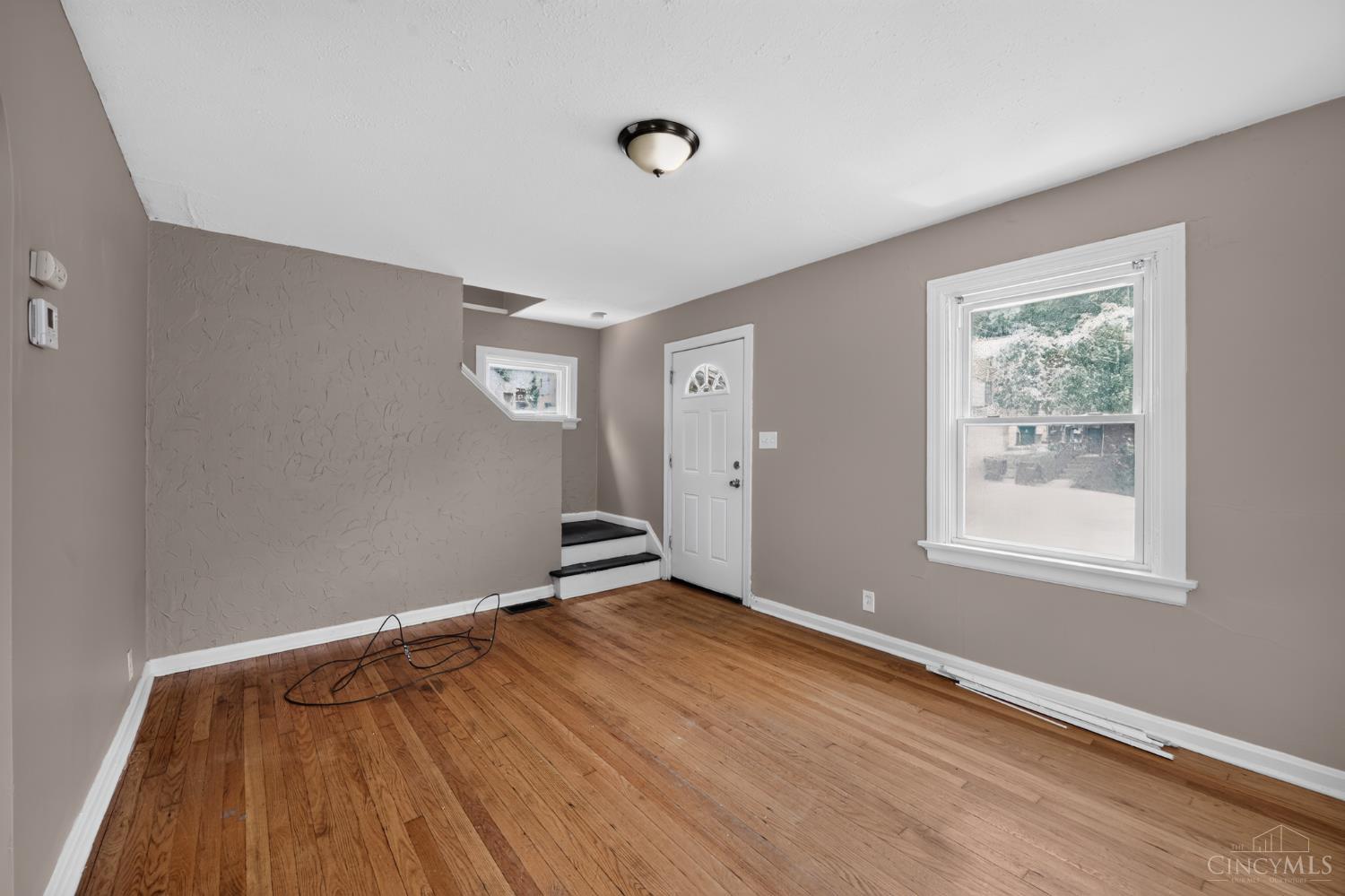 2843 Robert Avenue Property Photo 7