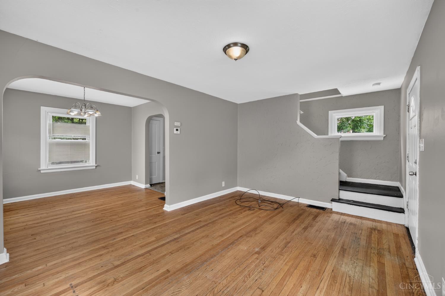 2843 Robert Avenue Property Photo 9
