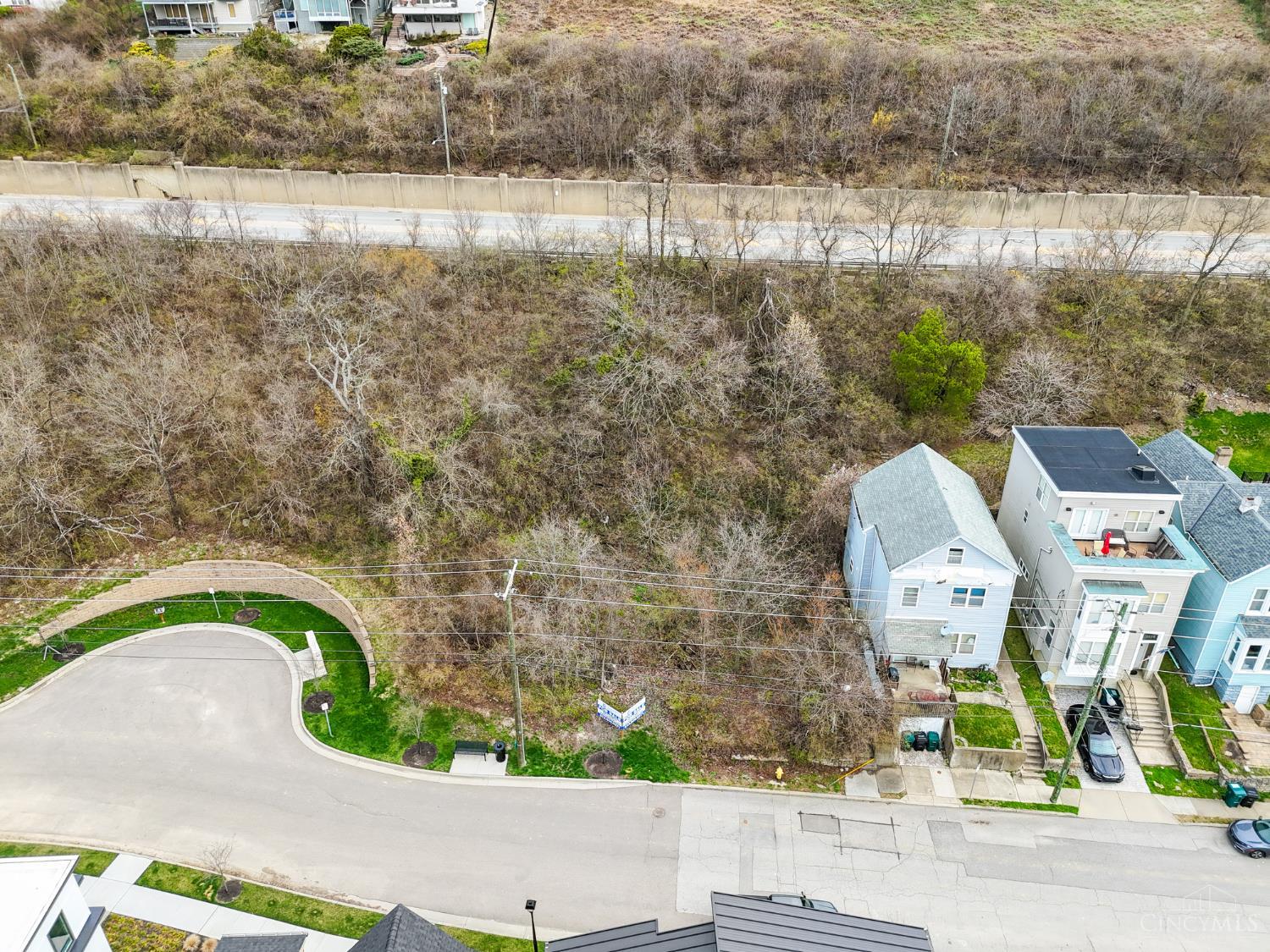3096 Walworth Avenue Property Photo 4