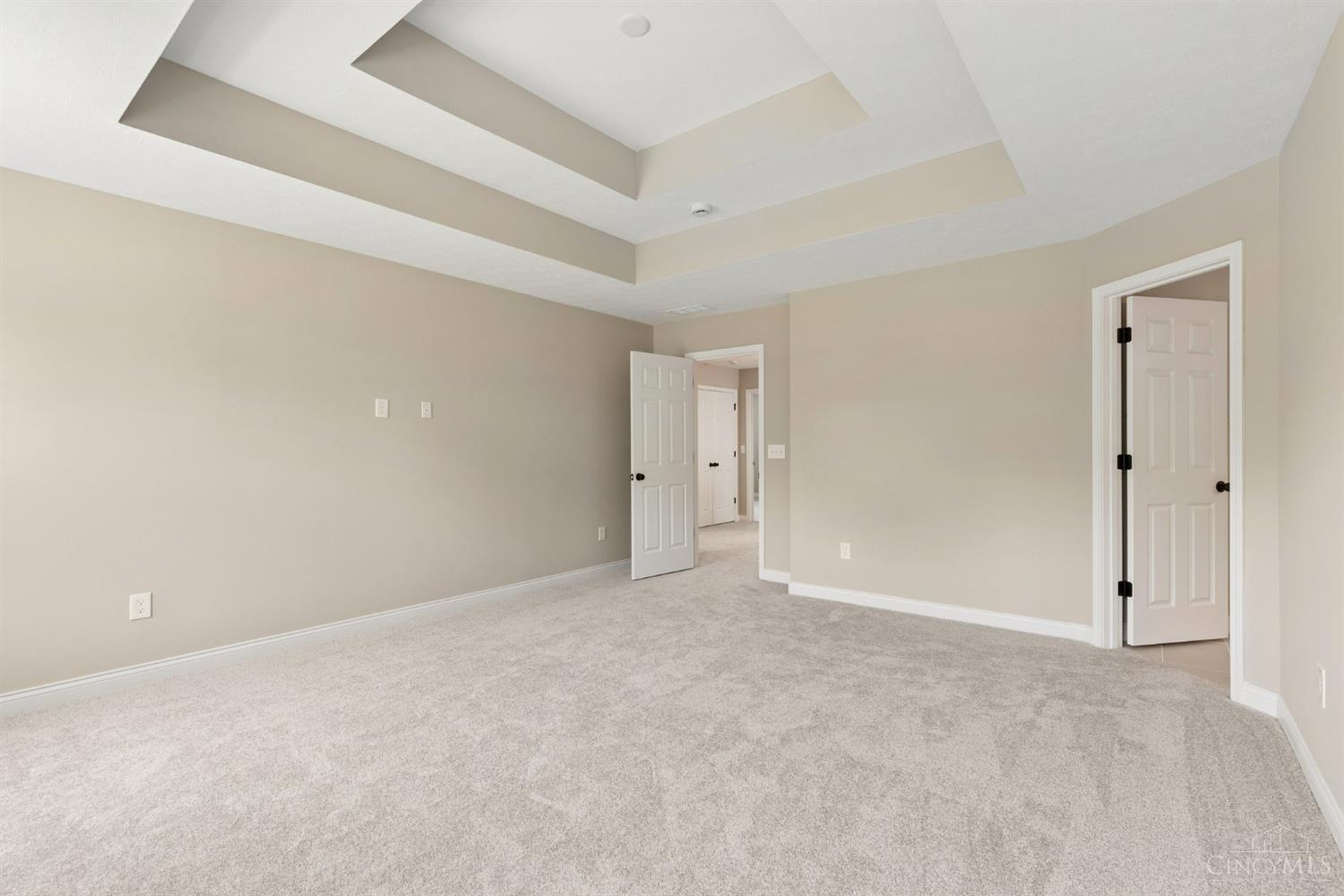 240 Tilly View Property Photo 12