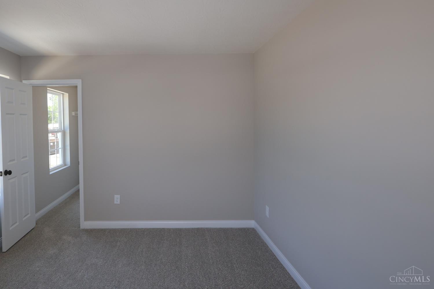 5771 Irwin Drive Property Photo 8