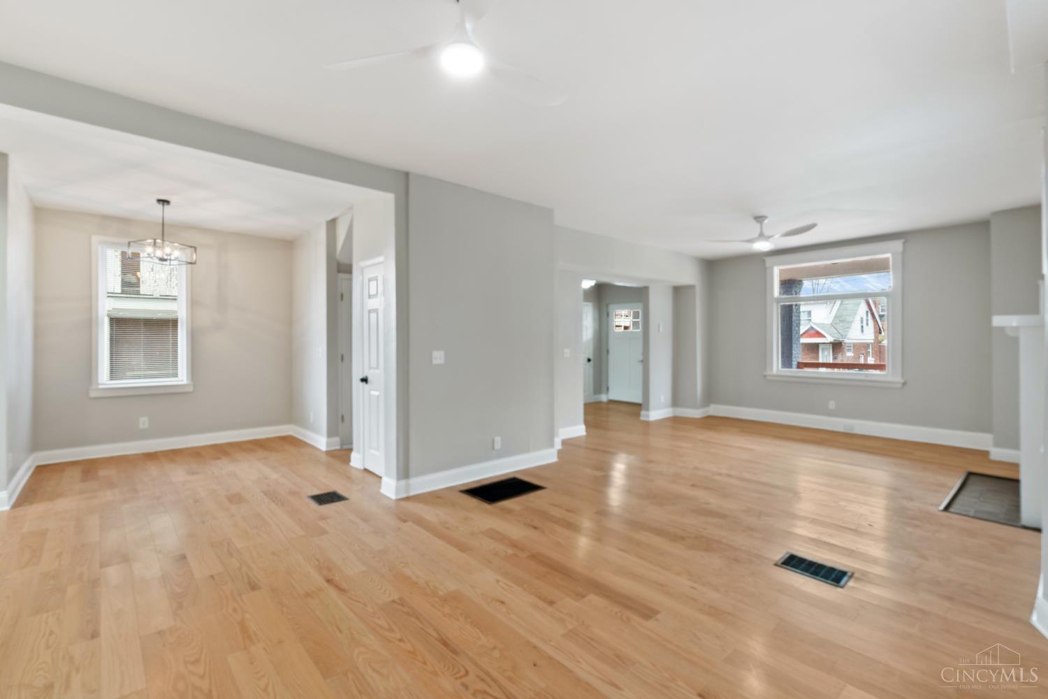 3206 Gilbert Avenue Property Photo 6