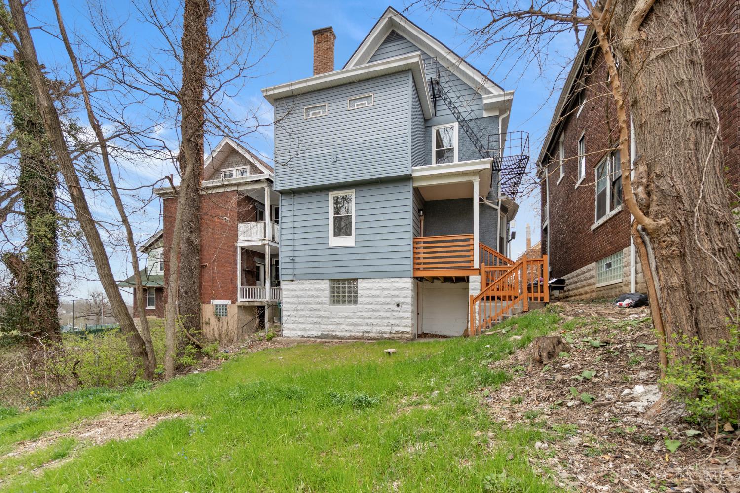 3206 Gilbert Avenue Property Photo 27