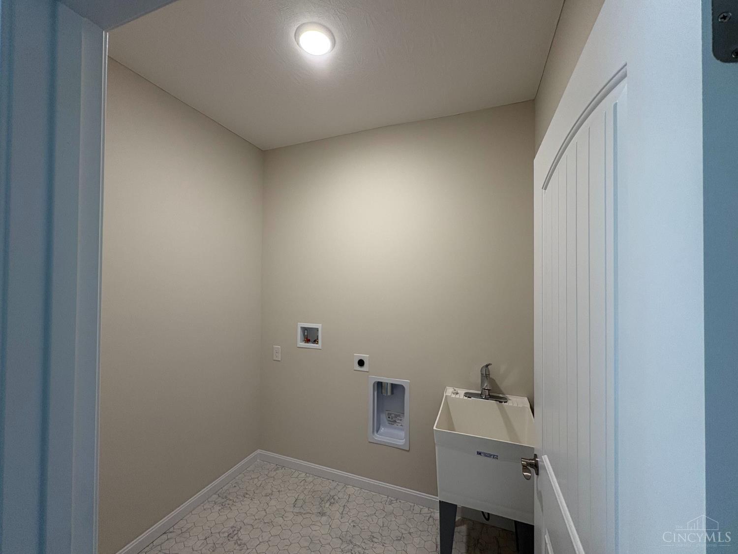 40 Chestnut Street Property Photo 5