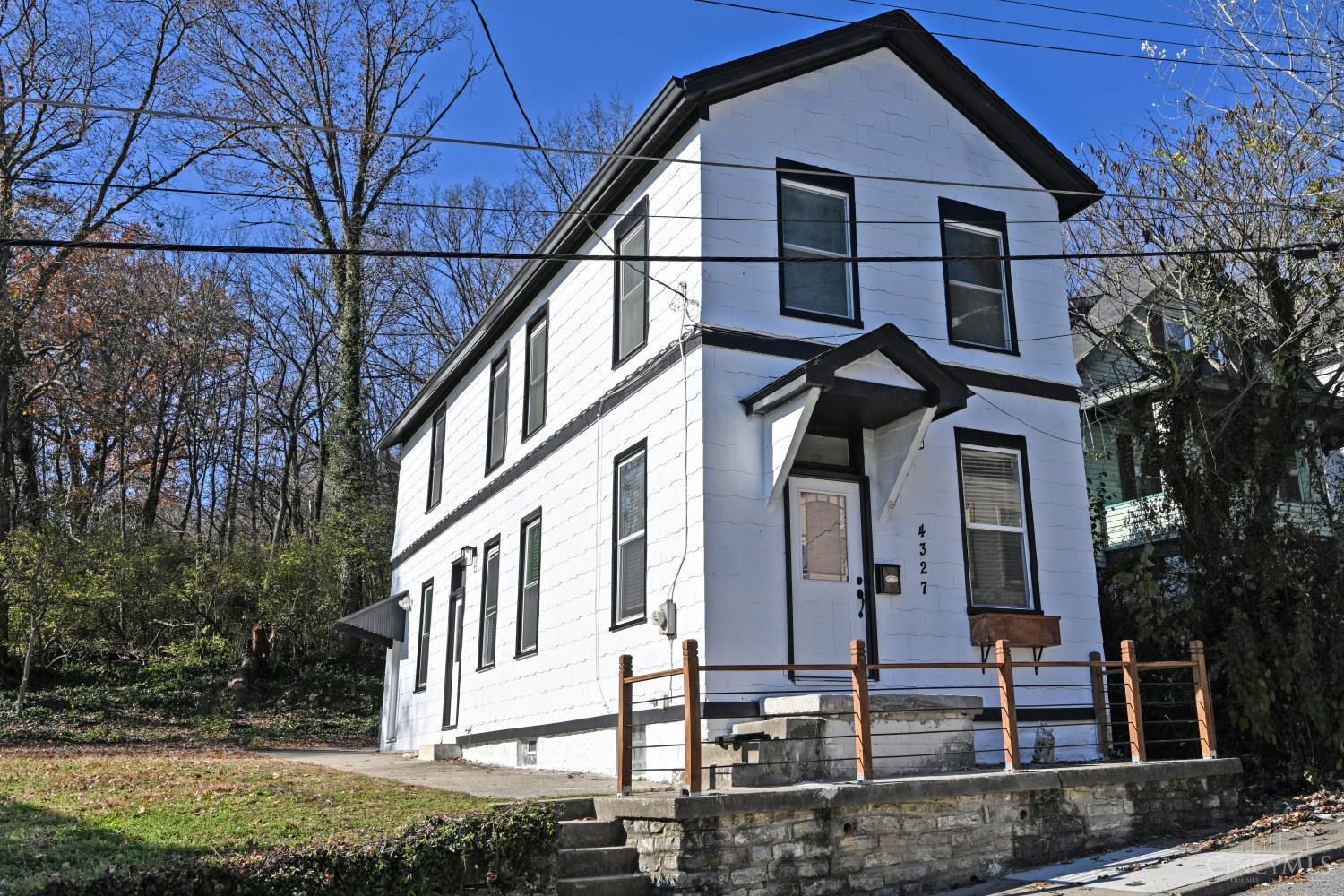 4327 Hays Avenue Property Photo 1