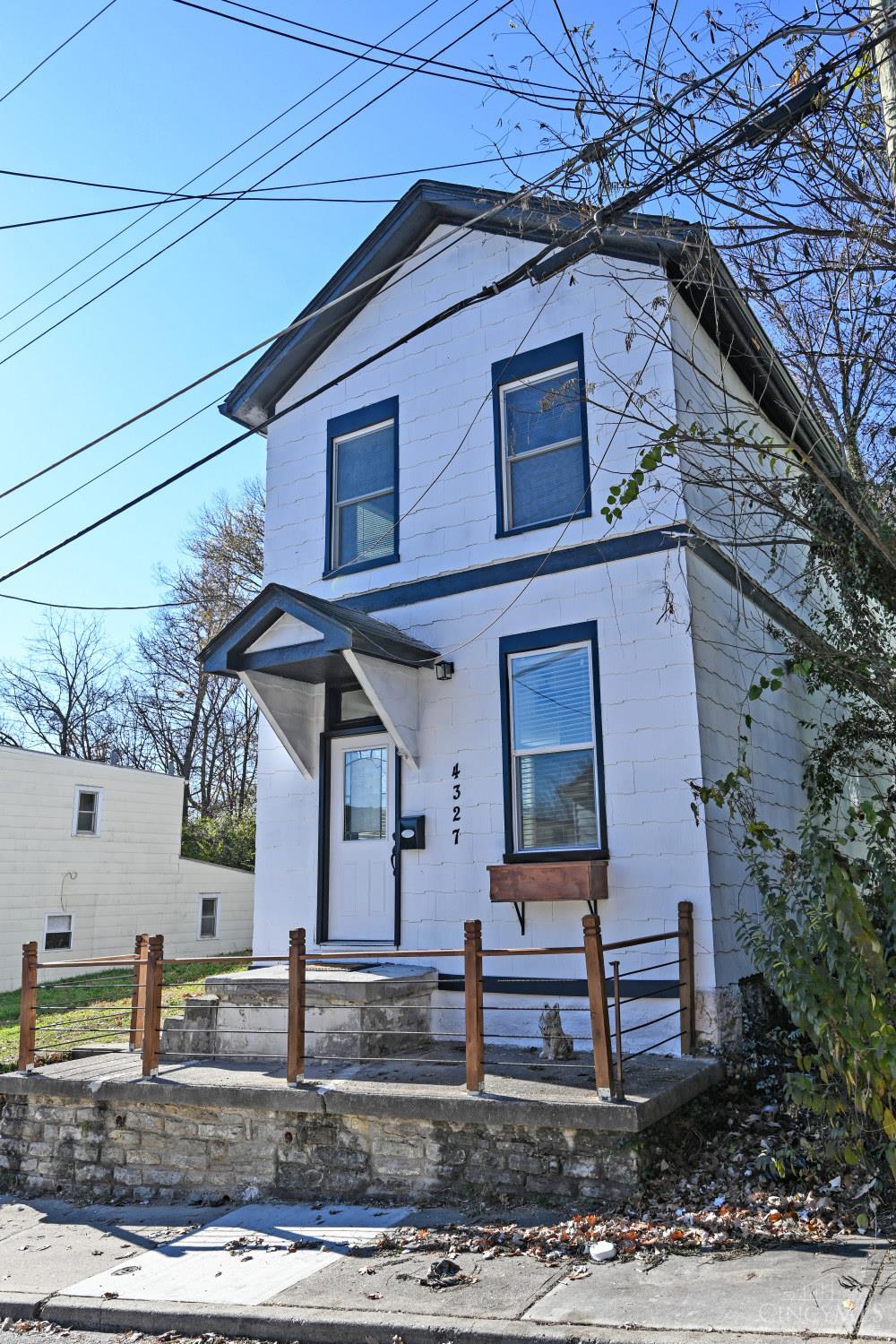 4327 Hays Avenue Property Photo 3