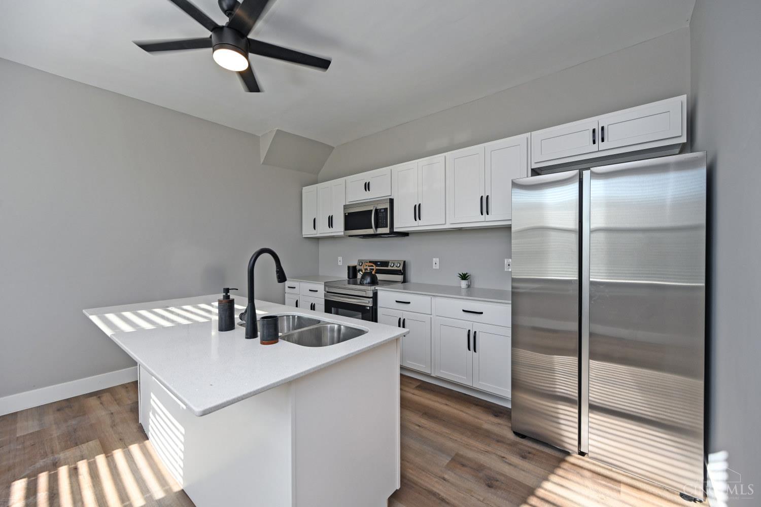 4327 Hays Avenue Property Photo 10