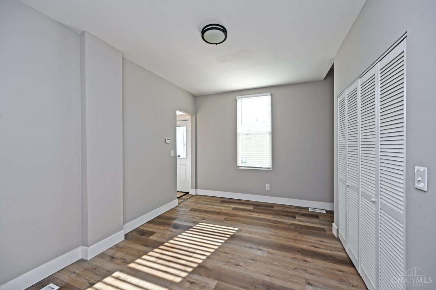 4327 Hays Avenue Property Photo 17