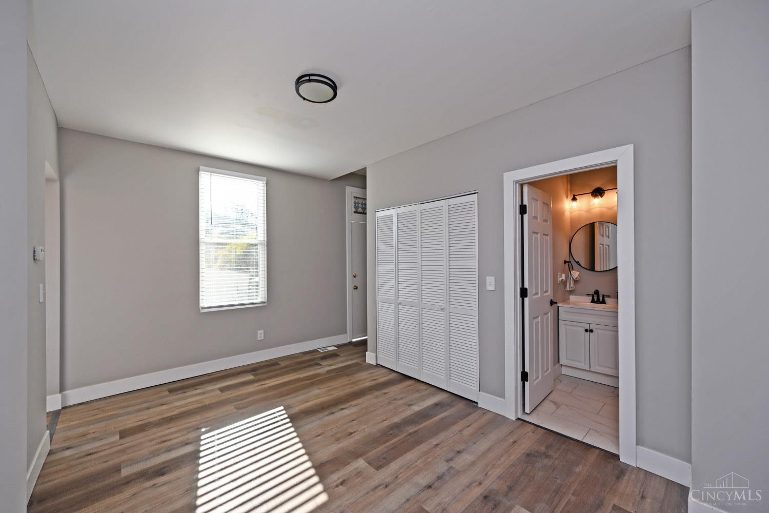 4327 Hays Avenue Property Photo 18