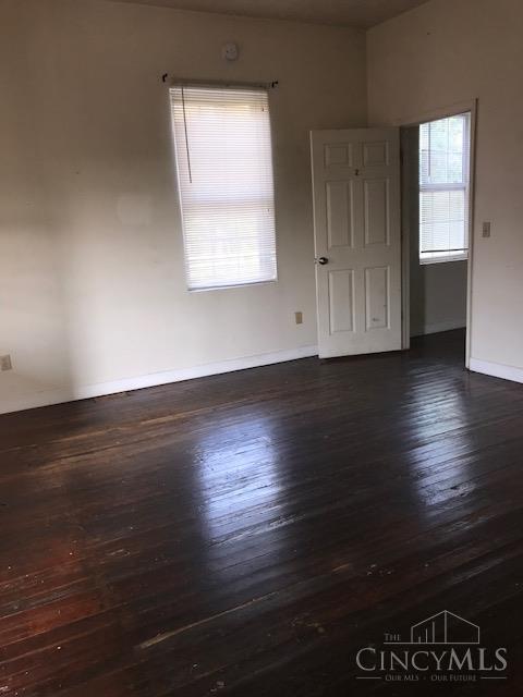E 241 University Avenue Property Photo 9