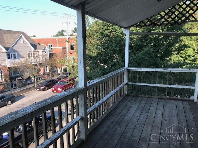 E 241 University Avenue Property Photo 11