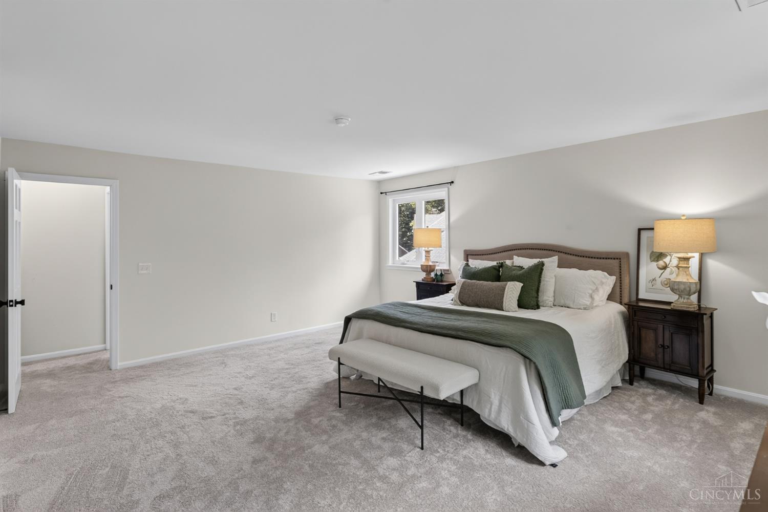 7745 Ivygate Lane Property Photo 17