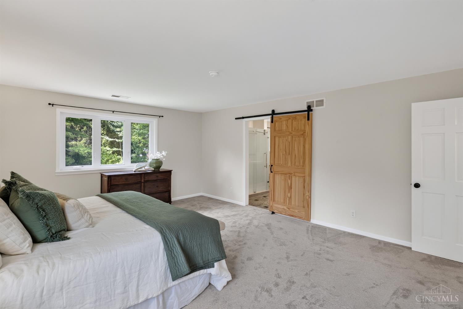 7745 Ivygate Lane Property Photo 19