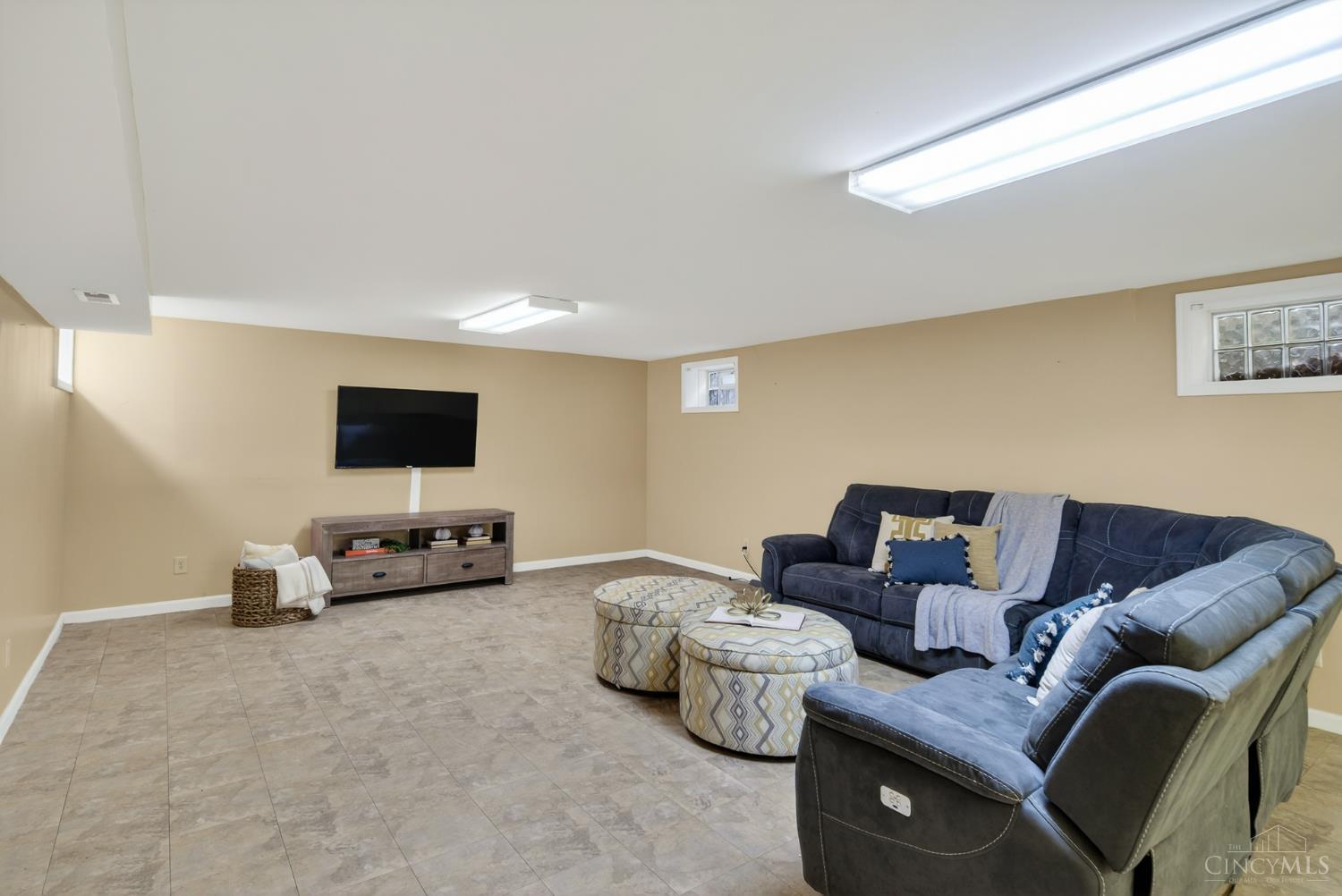 7745 Ivygate Lane Property Photo 40