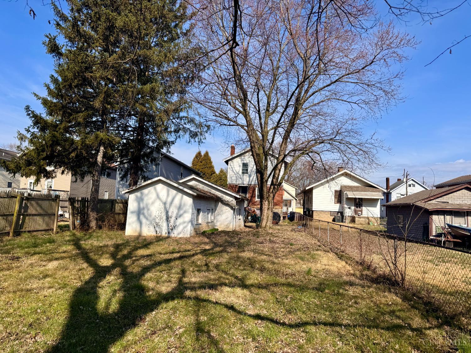 645 Blanche Ave. Property Photo 10