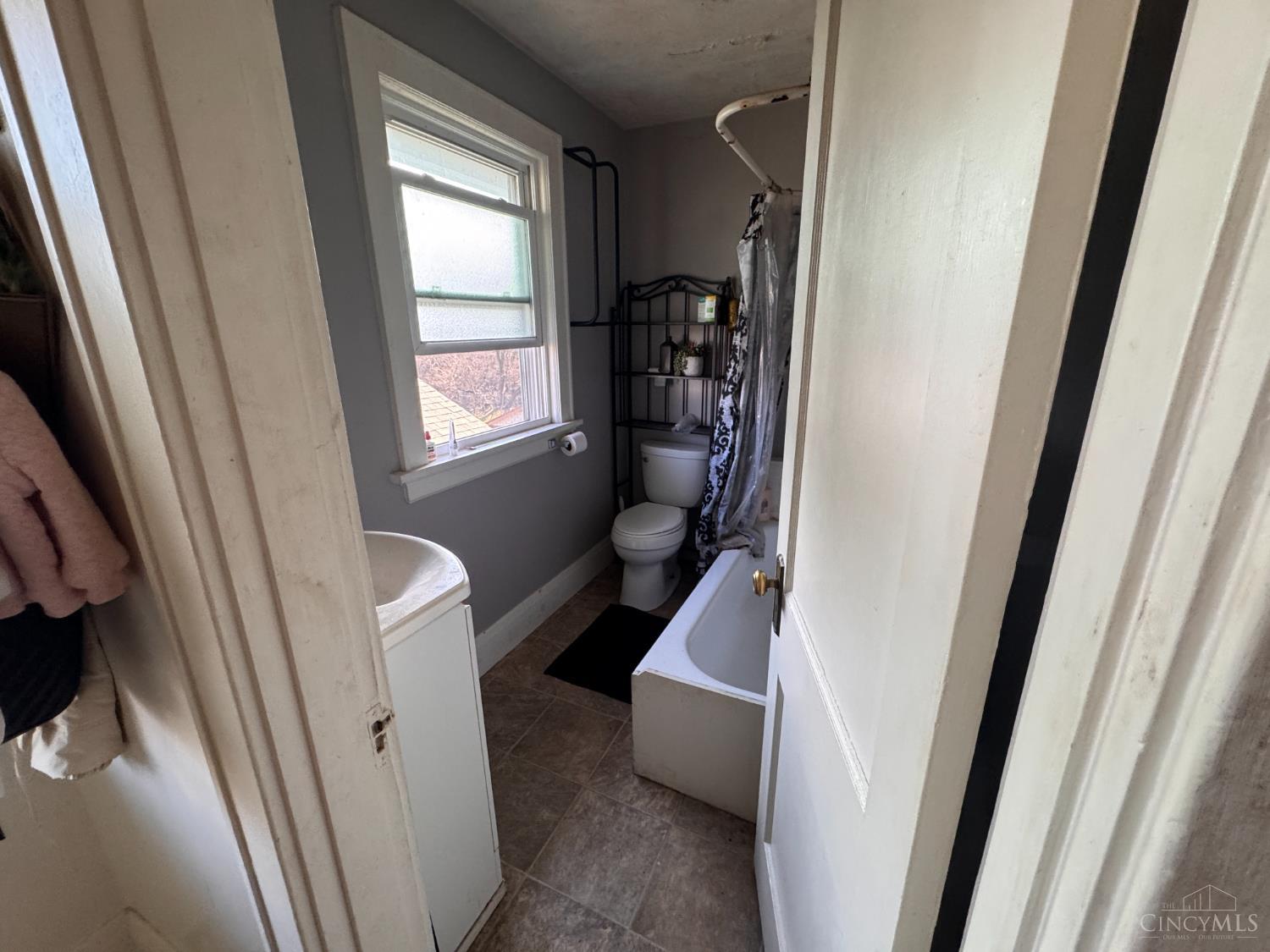 645 Blanche Ave. Property Photo 16