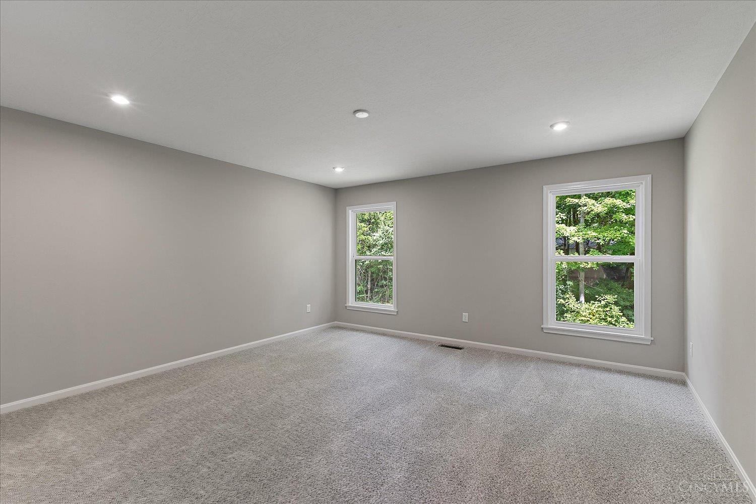 186 Farmstead Boulevard Property Photo 12
