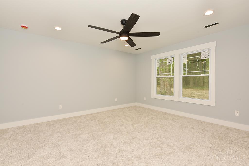 1542 Denny Drive Property Photo 9
