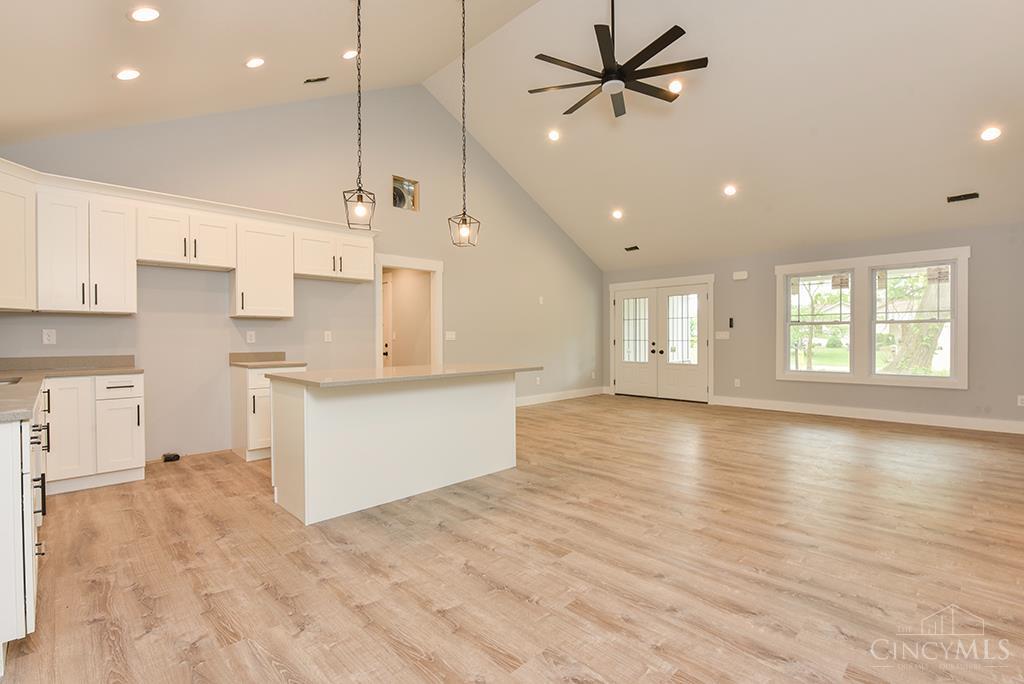 1542 Denny Drive Property Photo 16