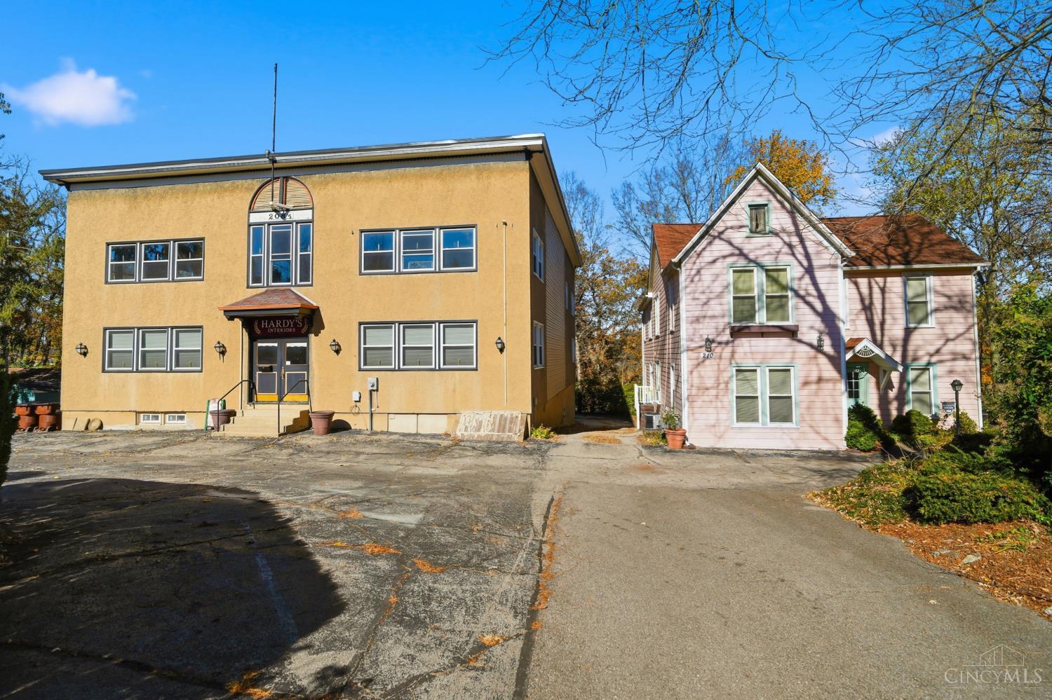 208 Wright Avenue Property Photo 1