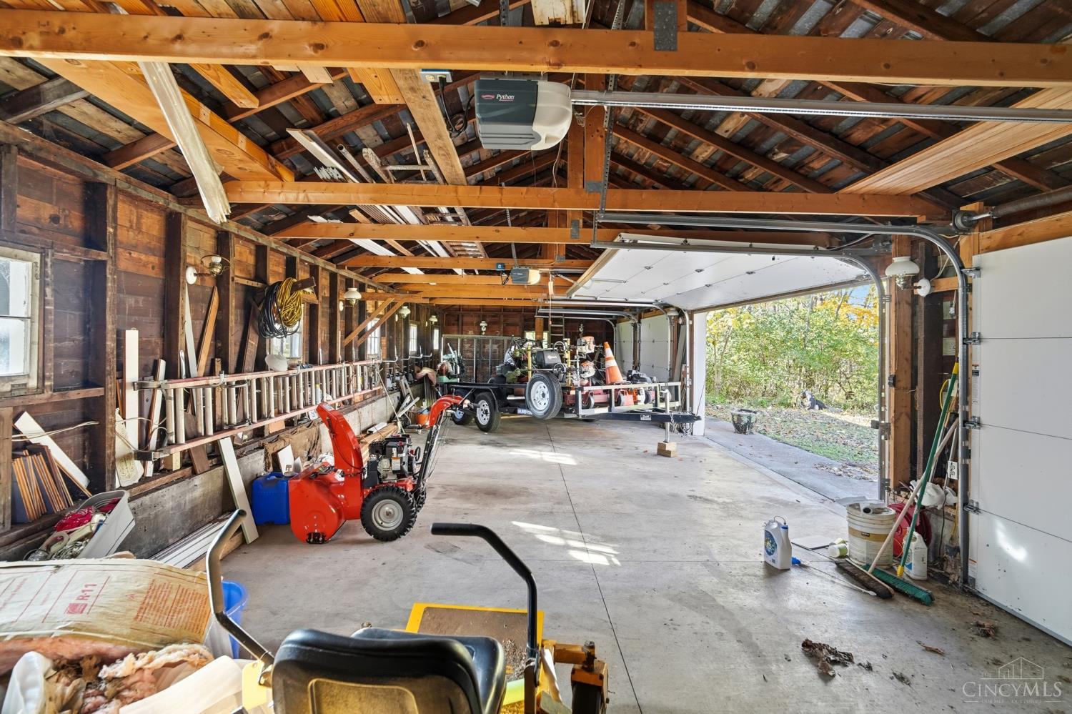 208 Wright Avenue Property Photo 86