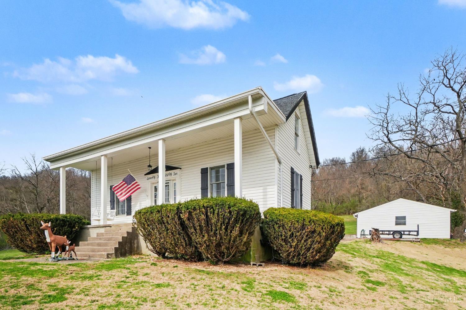 7332 Hillside Avenue Property Photo 4