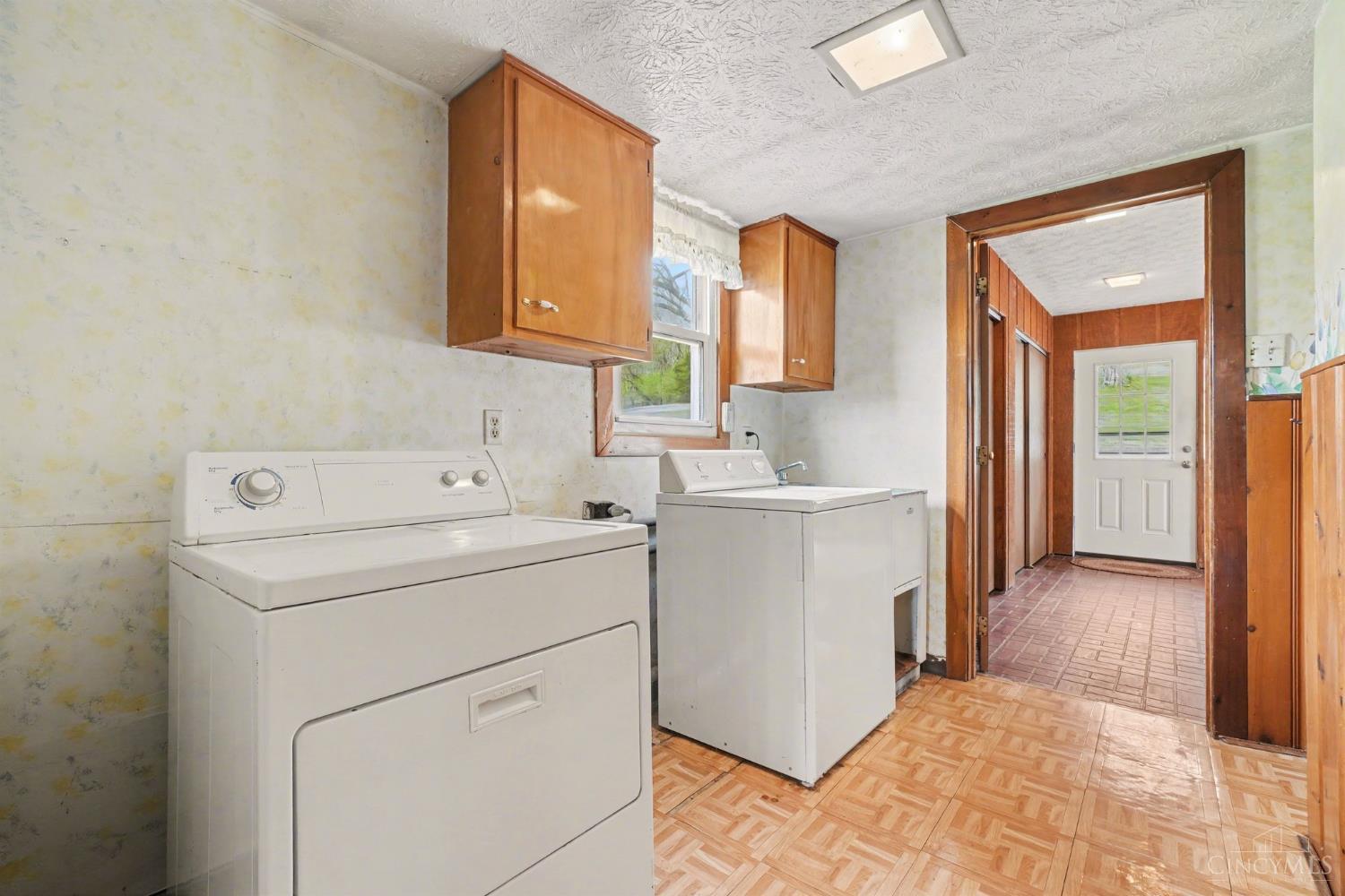 7332 Hillside Avenue Property Photo 34