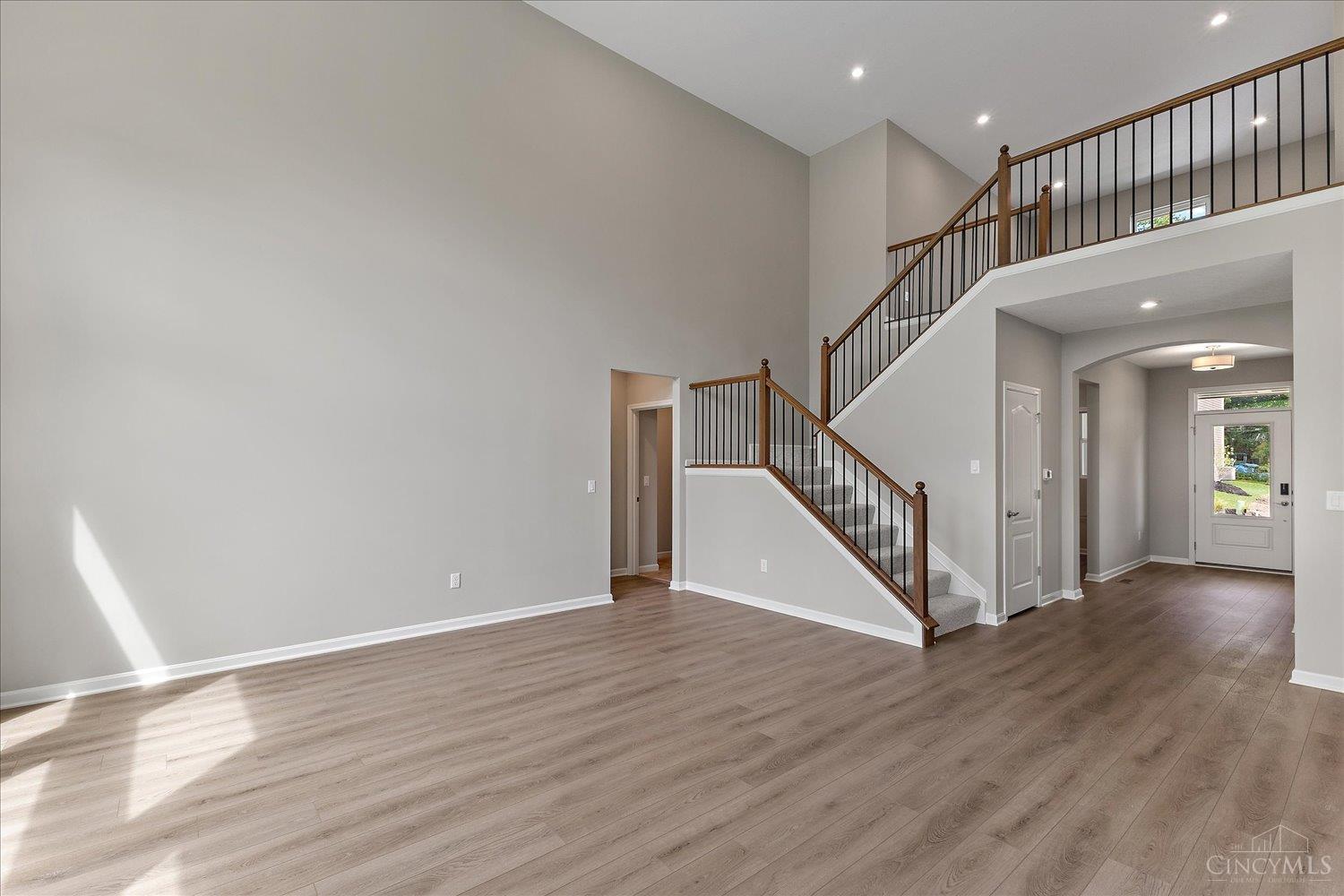 181 Farmstead Boulevard Property Photo 6