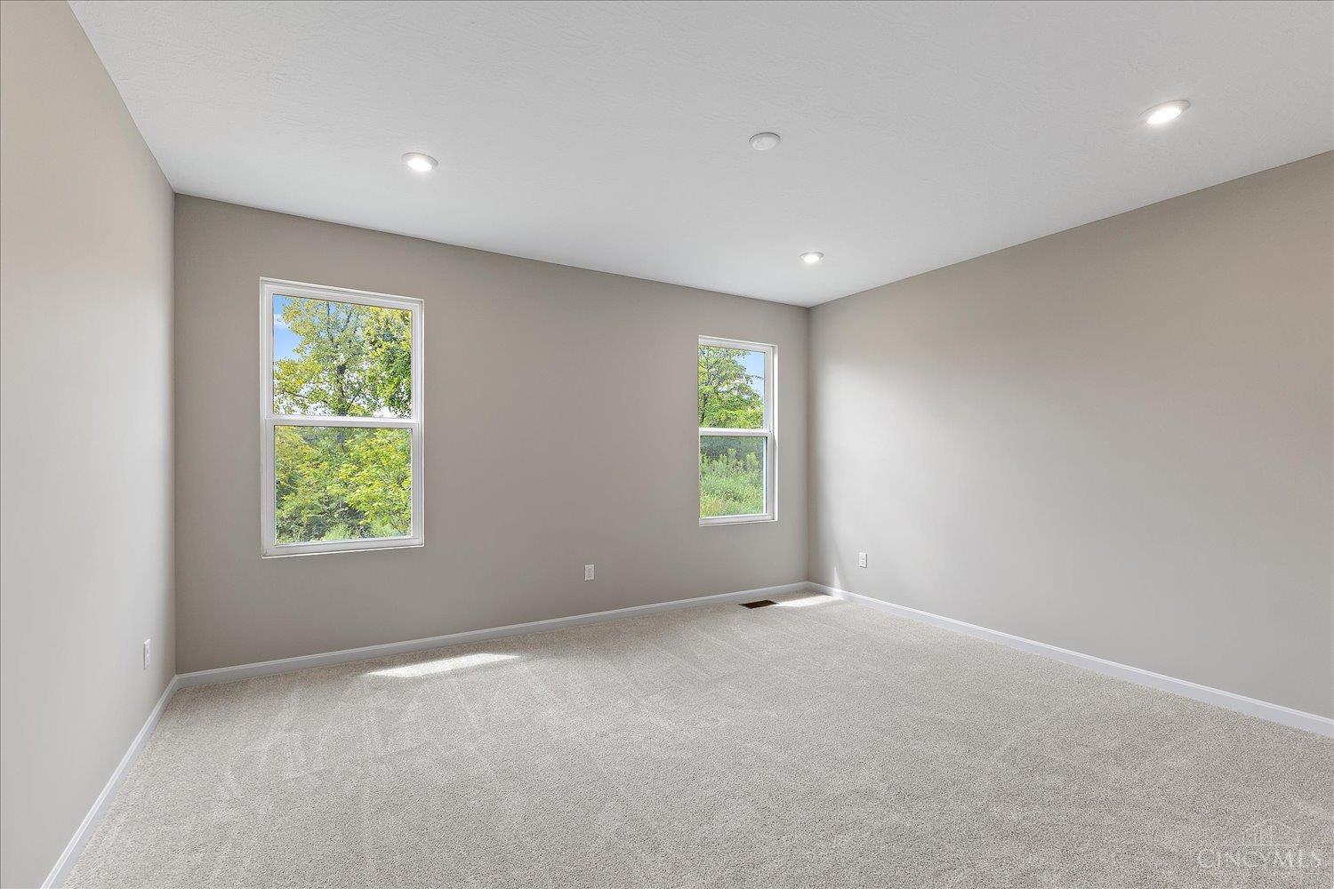 181 Farmstead Boulevard Property Photo 12